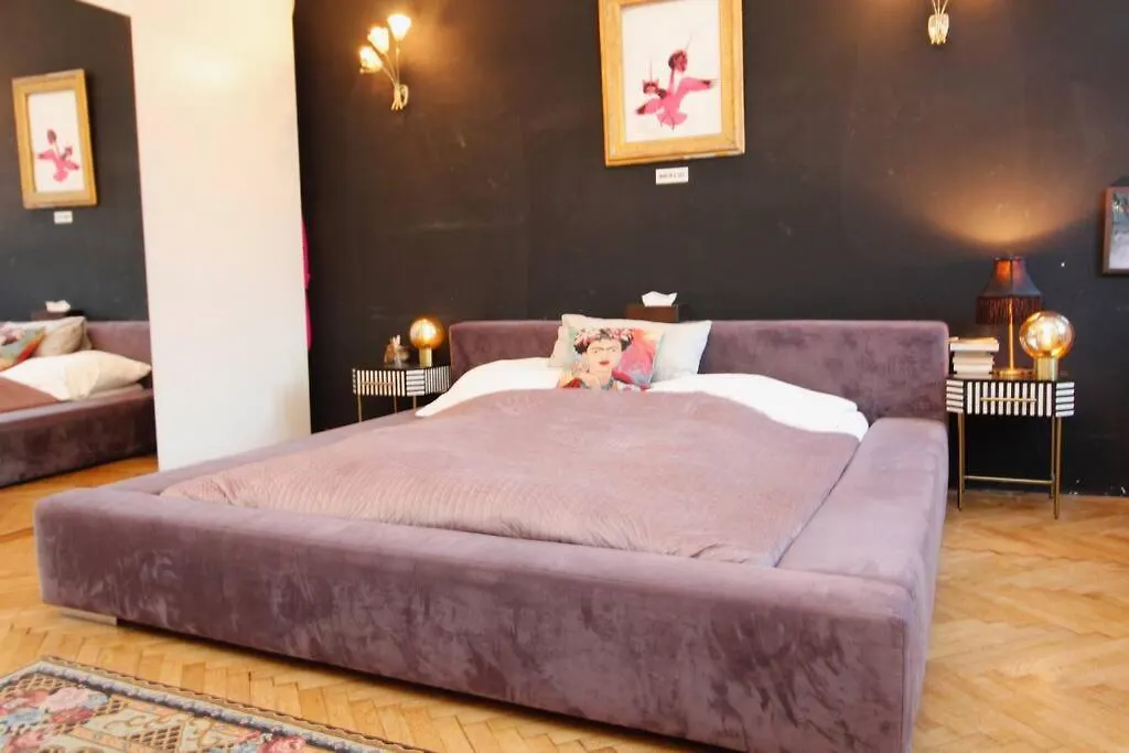 Stylish Design Apartment Vienna Austria