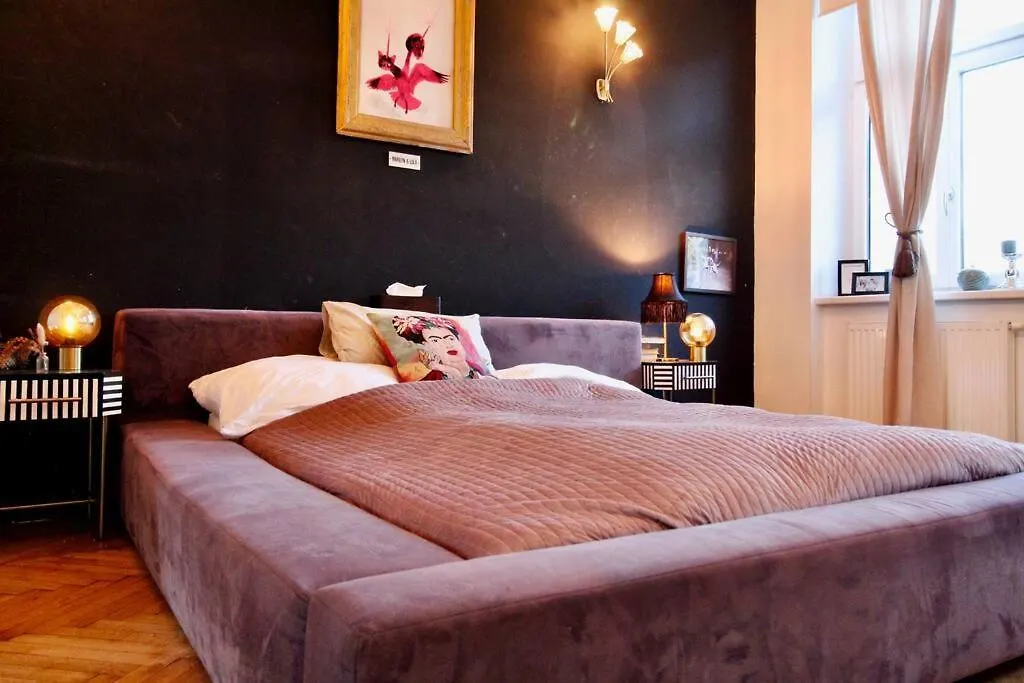 Stylish Design Apartment Vienna